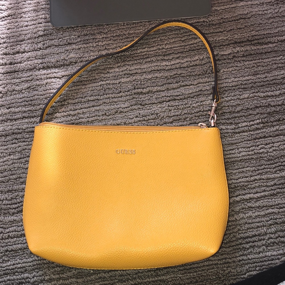 🌻guess purse
